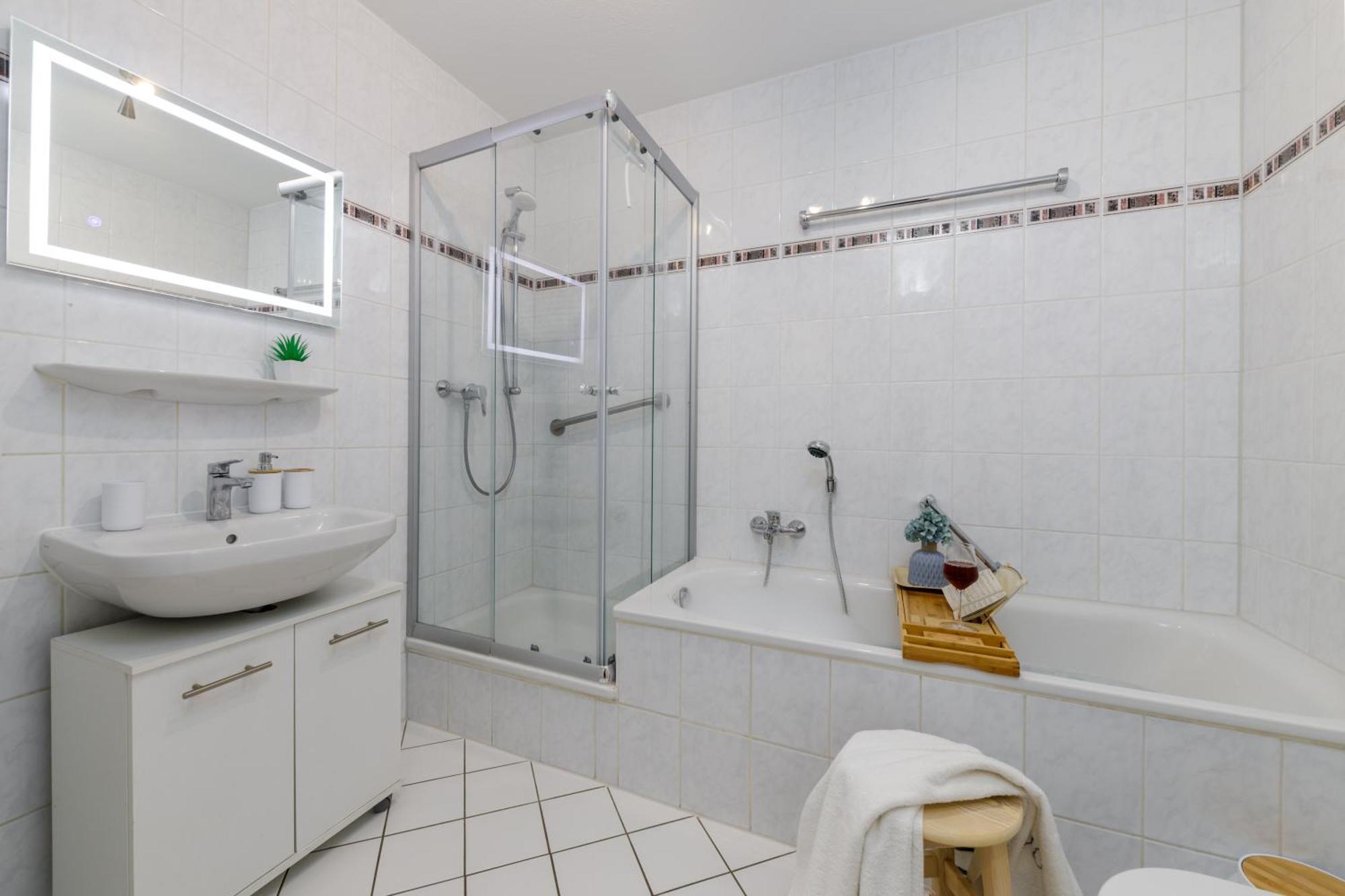 2 Zimmer Wohnung, Kueche, Bad, Balkon, Netflix Alzey Exteriör bild